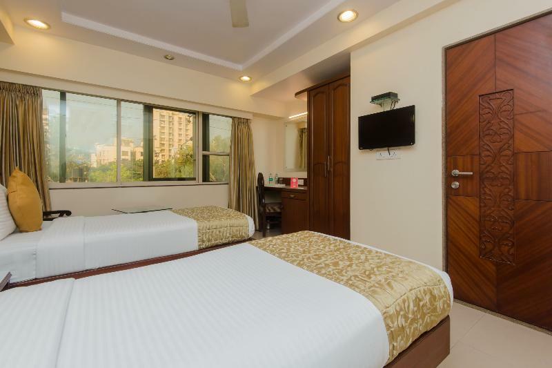 Oyo 10007 Hotel Grace Residency Мумбай Екстериор снимка
