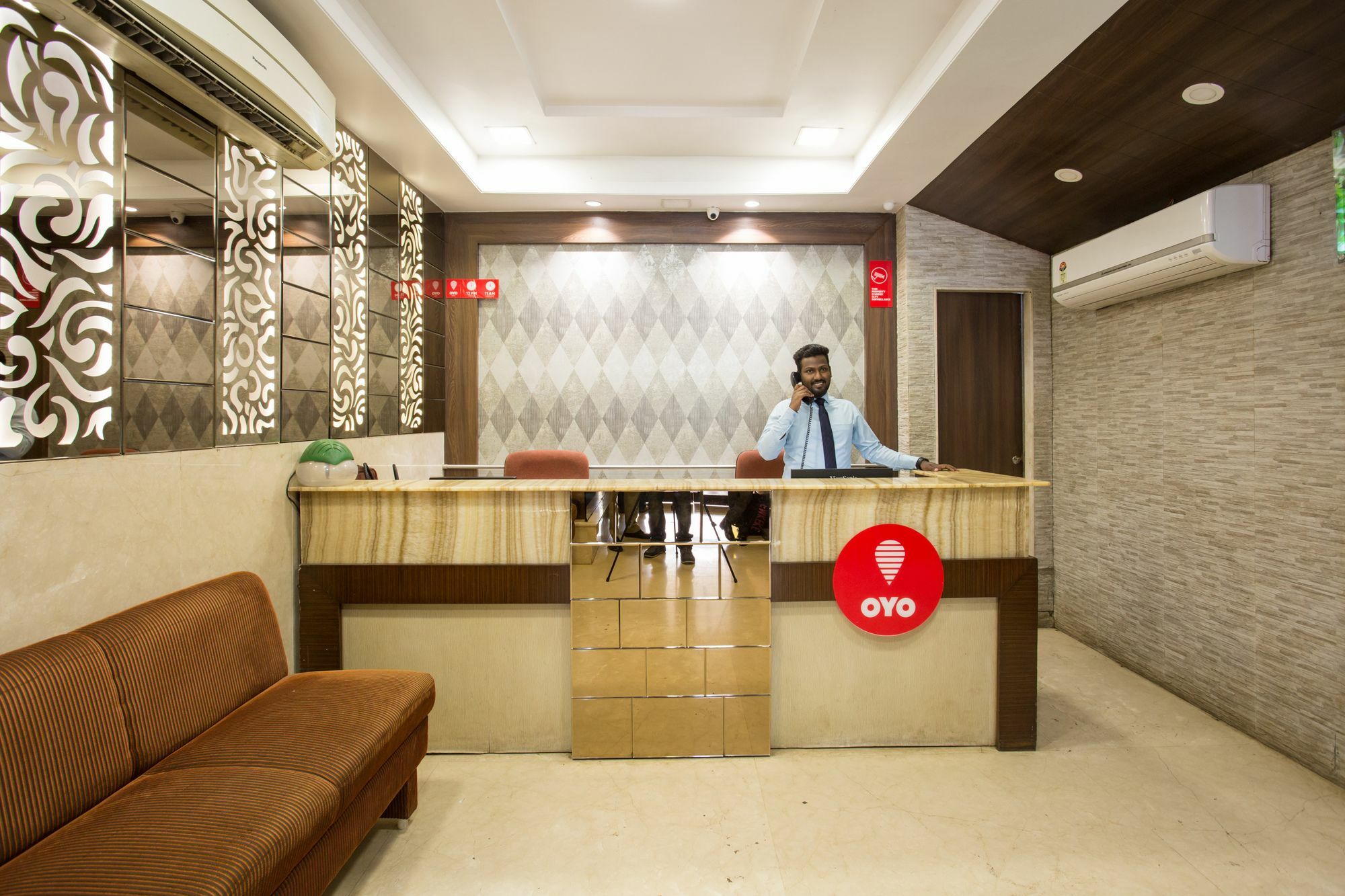 Oyo 10007 Hotel Grace Residency Мумбай Екстериор снимка