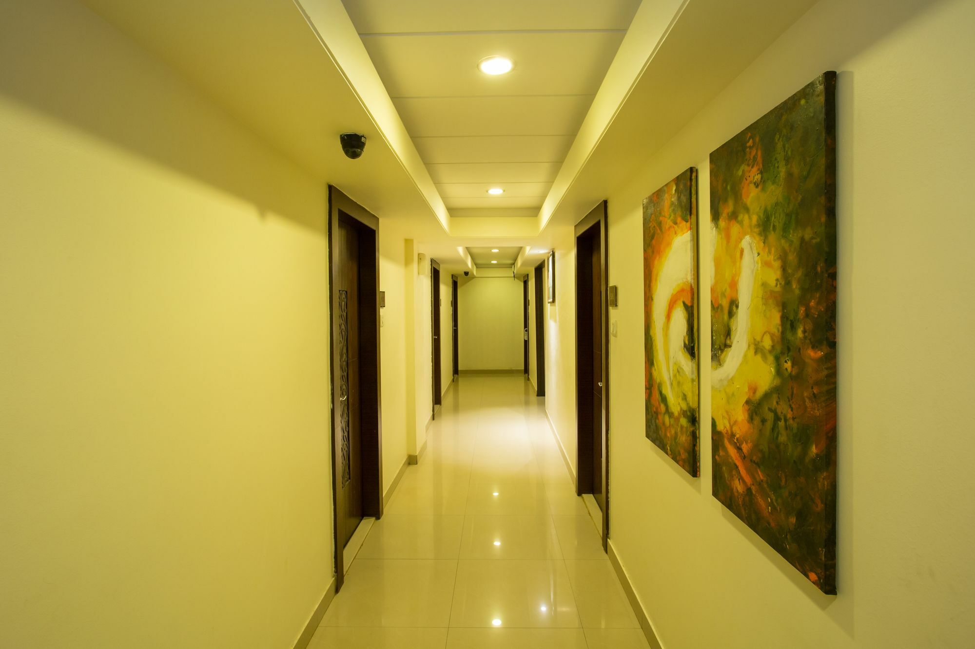 Oyo 10007 Hotel Grace Residency Мумбай Екстериор снимка
